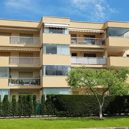 Piscine Et Parking Proche Cannes